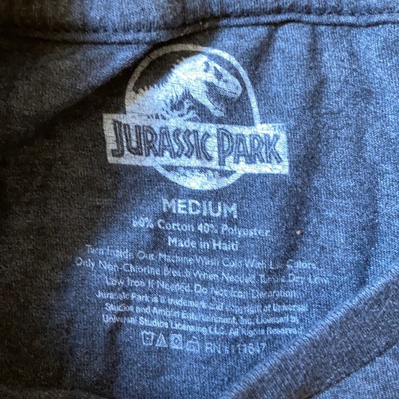 Jurassic Park Graphic Movie T-shirt Black Medium - Picture 3 of 5